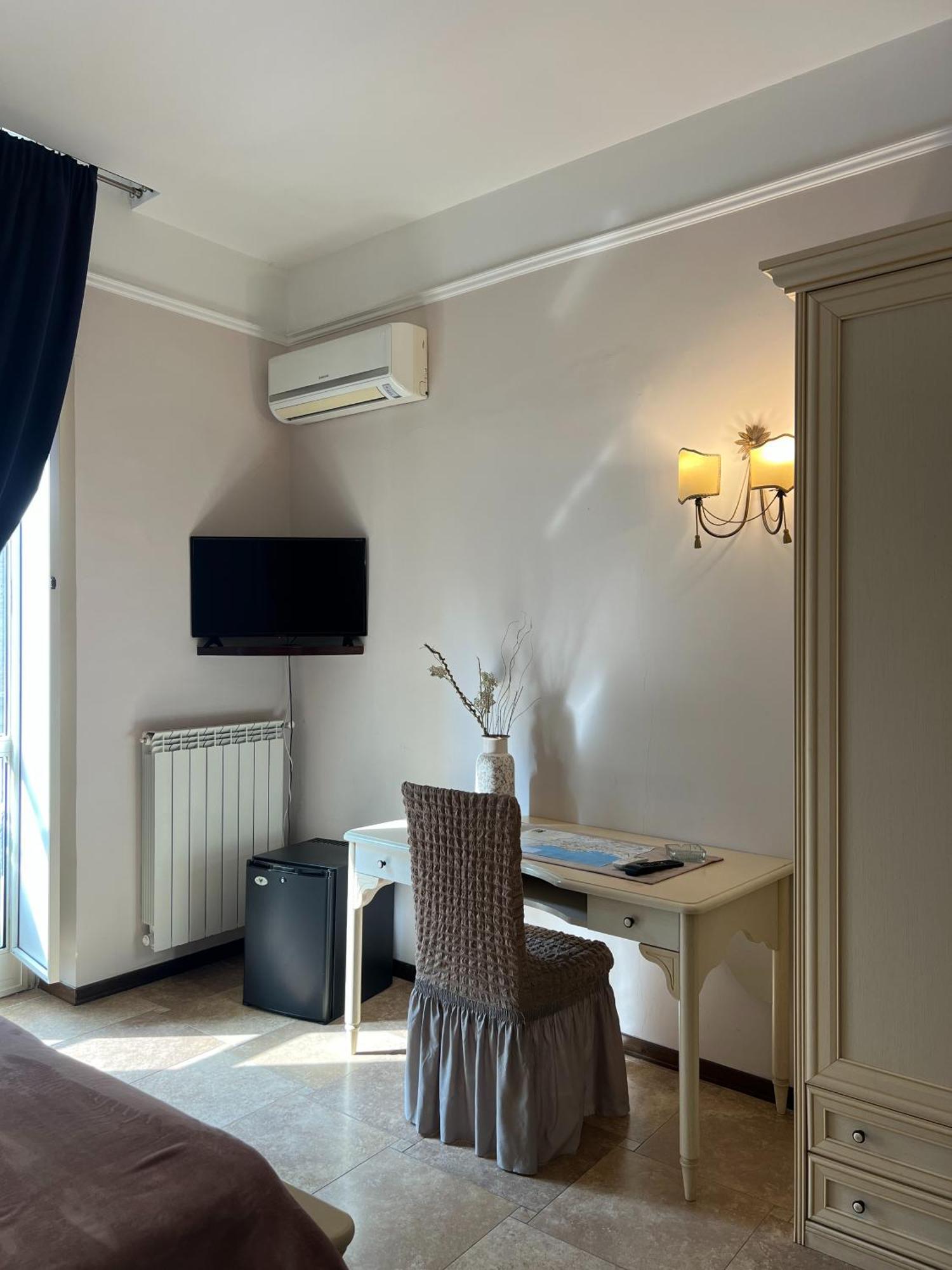 B&B La Dimora Di Nettuno Neapel Exteriör bild