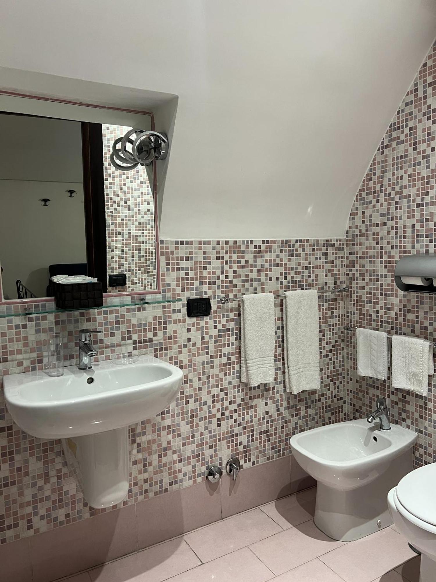 B&B La Dimora Di Nettuno Neapel Exteriör bild